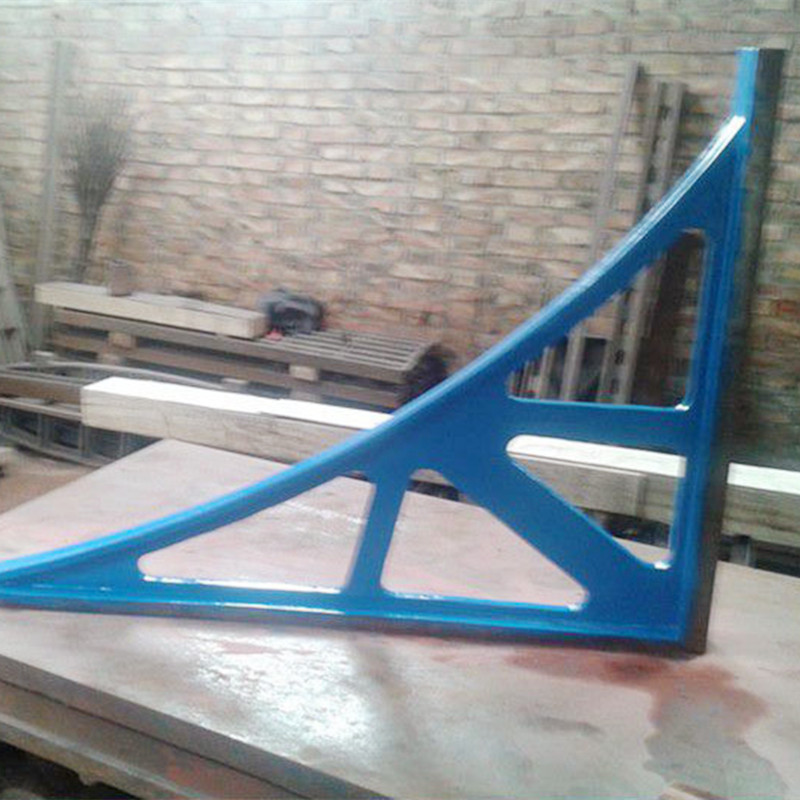 اطلاعات بیشتر در مورد ابزار Right Angle Ruler را بخوانید